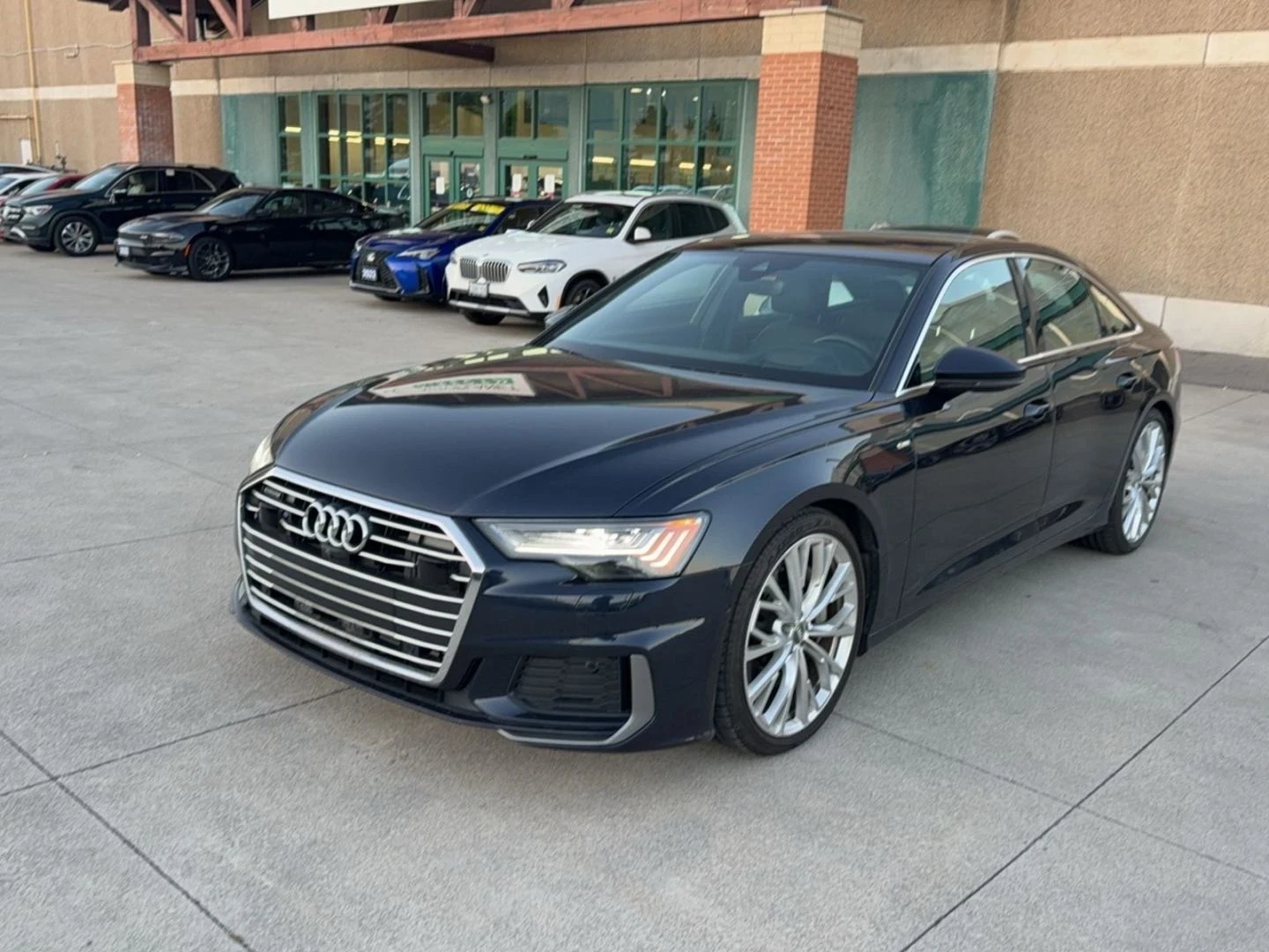 Audi A6 Technik* S-line* Distronic* 360cam* Обдух* Подгрев, снимка 1