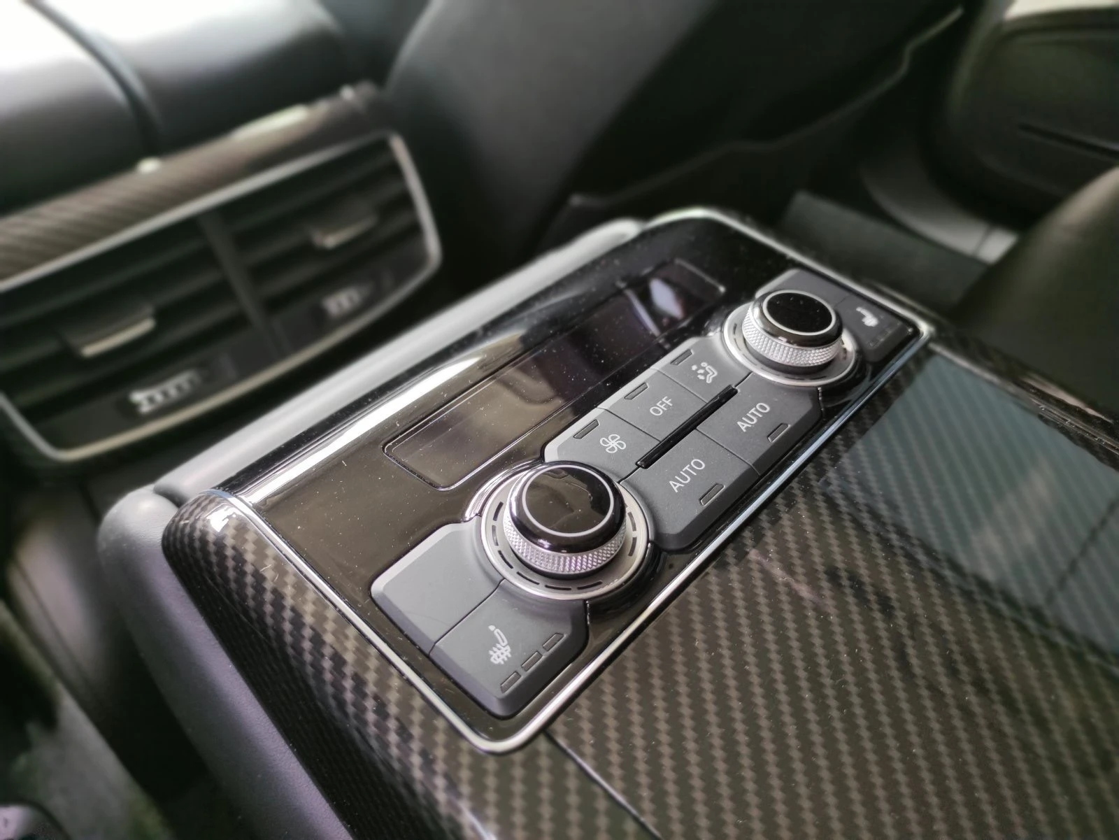 Audi A8 S8 optic/4.2TDI/MATRIX/karbon/FULL!!! | Mobile.bg   16