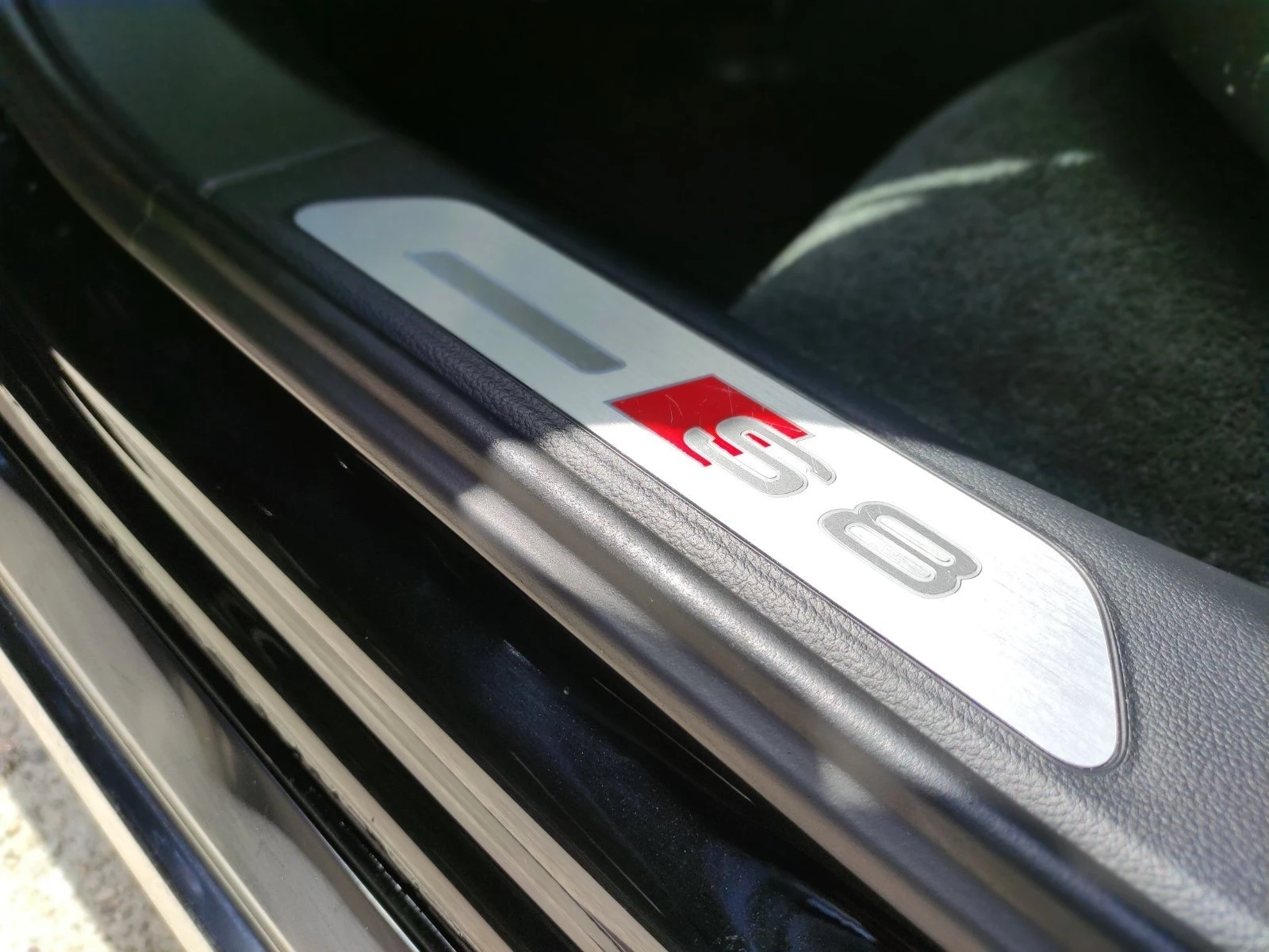 Audi A8 S8 optic/4.2TDI/MATRIX/karbon/FULL!!! | Mobile.bg   17