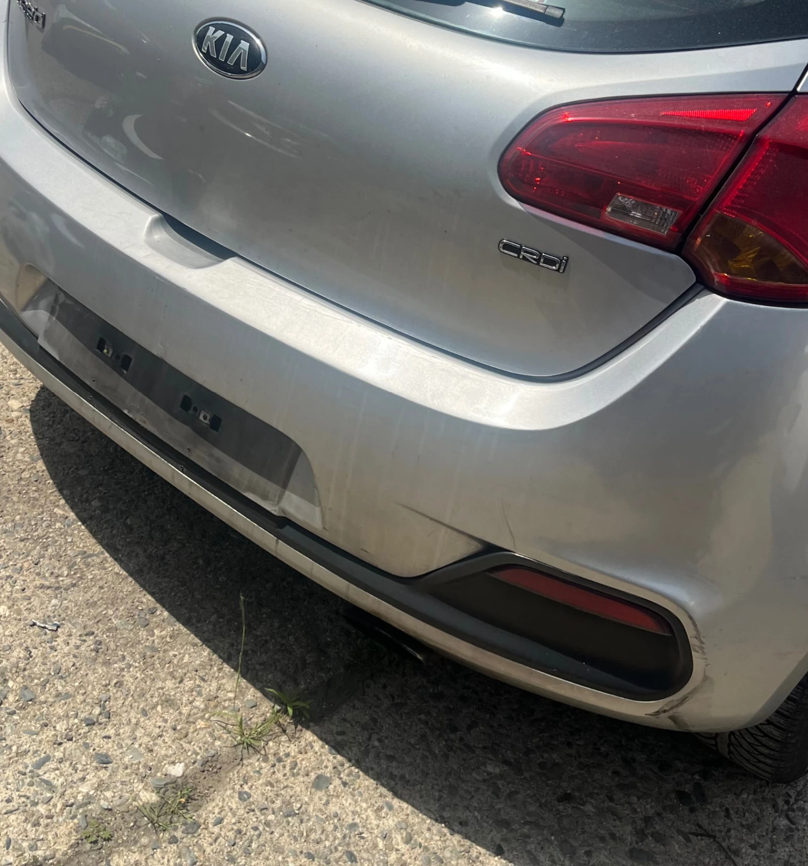 Kia Ceed 1.6 d 1.4 i - изображение 3