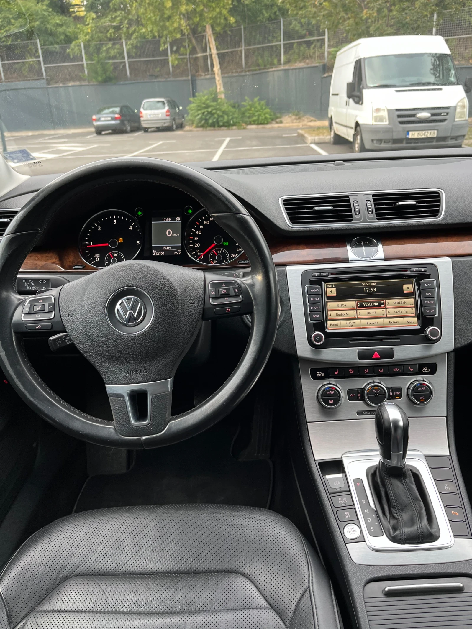 VW Passat 2.0 TDI DSG HIGHLINE - изображение 9