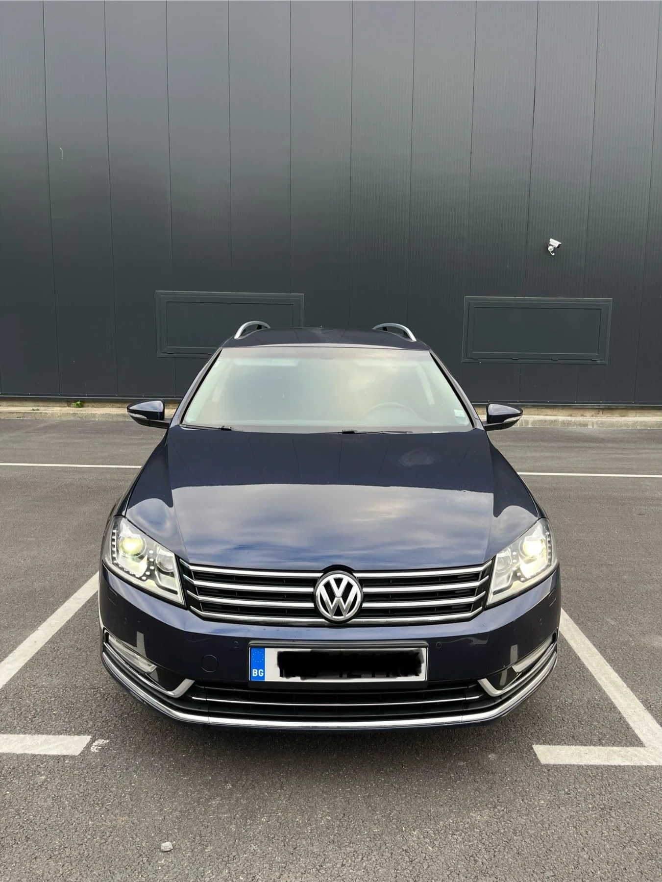 VW Passat 2.0 TDI DSG HIGHLINE - изображение 2