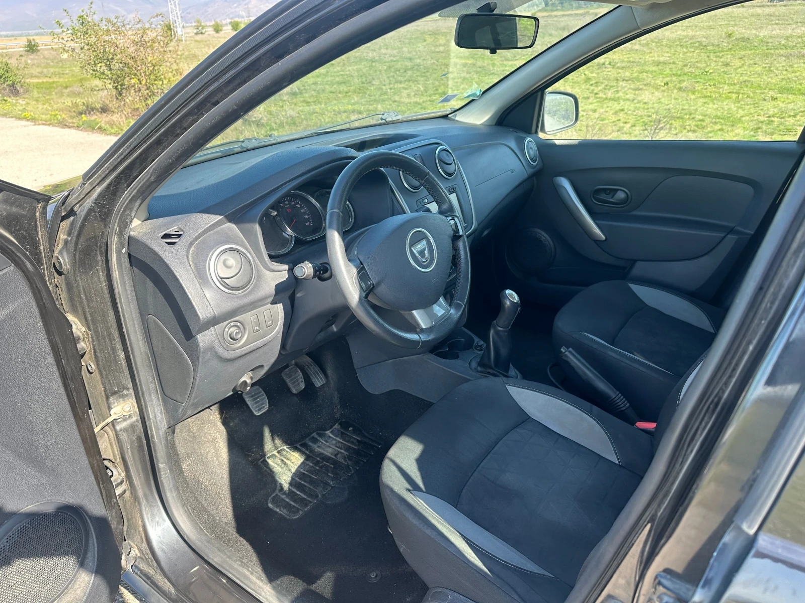 Dacia Sandero 1.5 DCI STEPWAY  - изображение 7