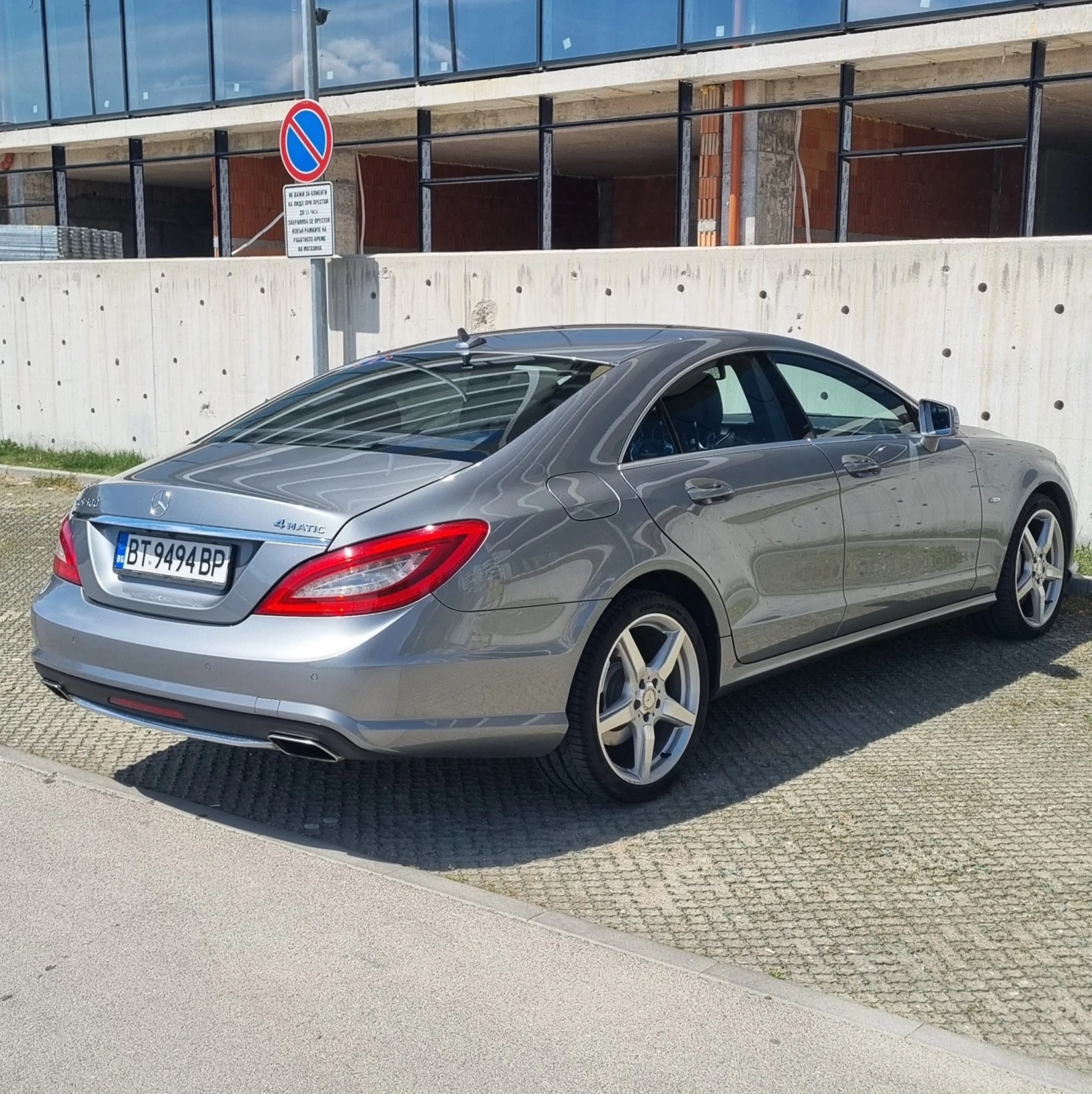 Mercedes-Benz CLS 500  - изображение 8