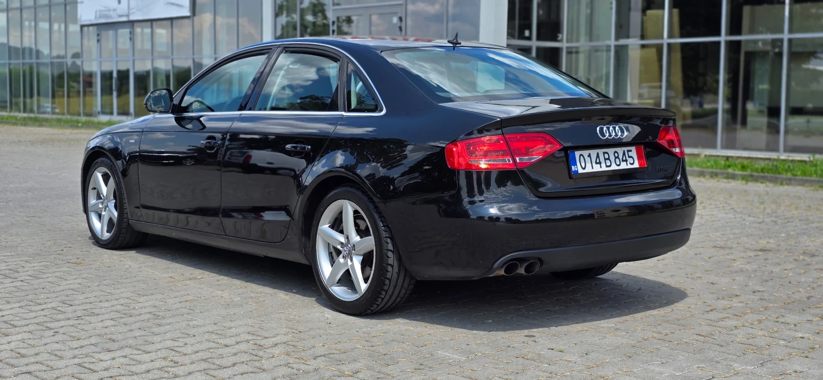 Audi A4 2.0TDi 143hp - изображение 5
