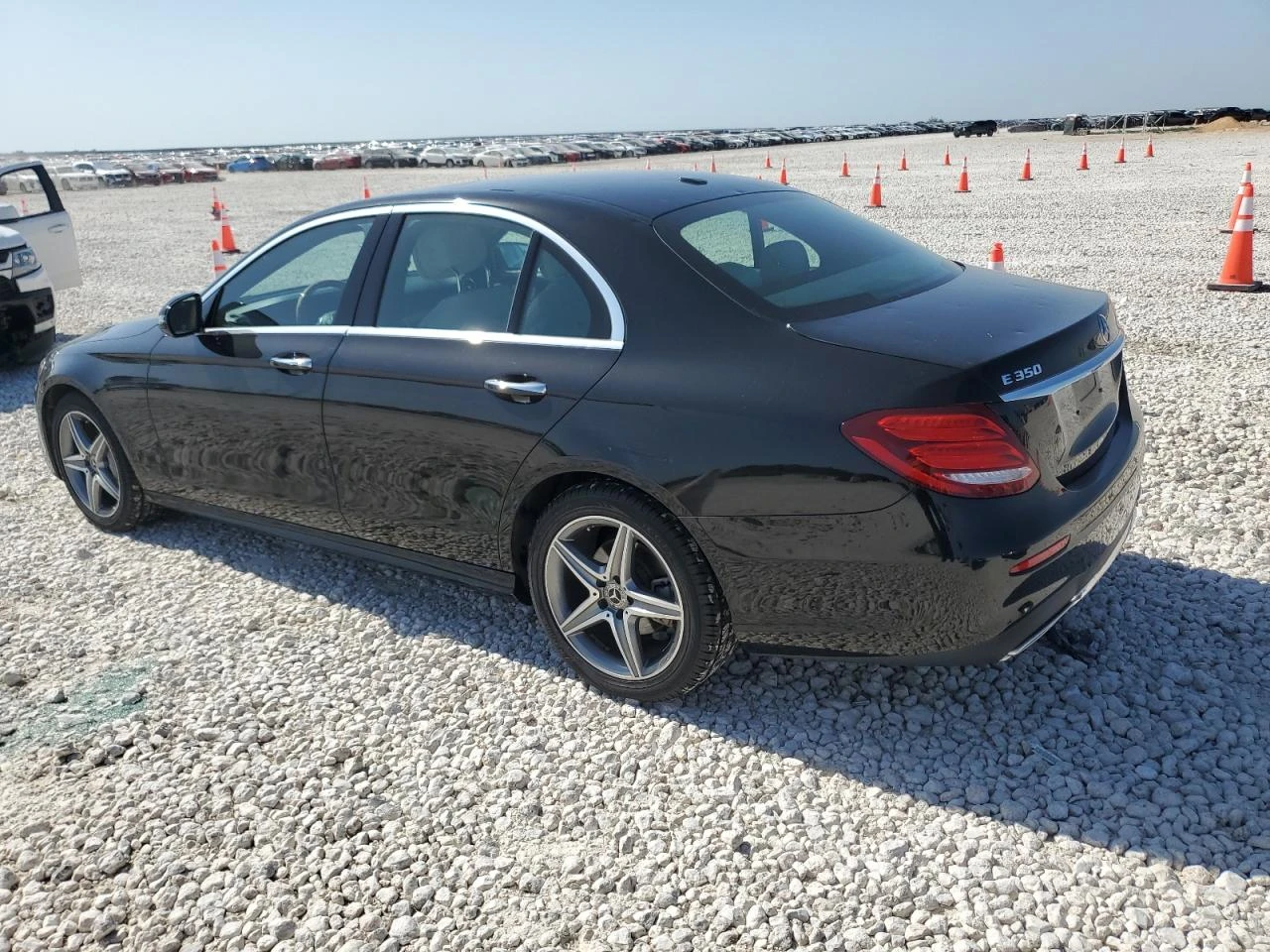 Mercedes-Benz E 350 4MATIC/FACELIFT/КЛИП НА ДВИГАТЕЛЯ - изображение 6