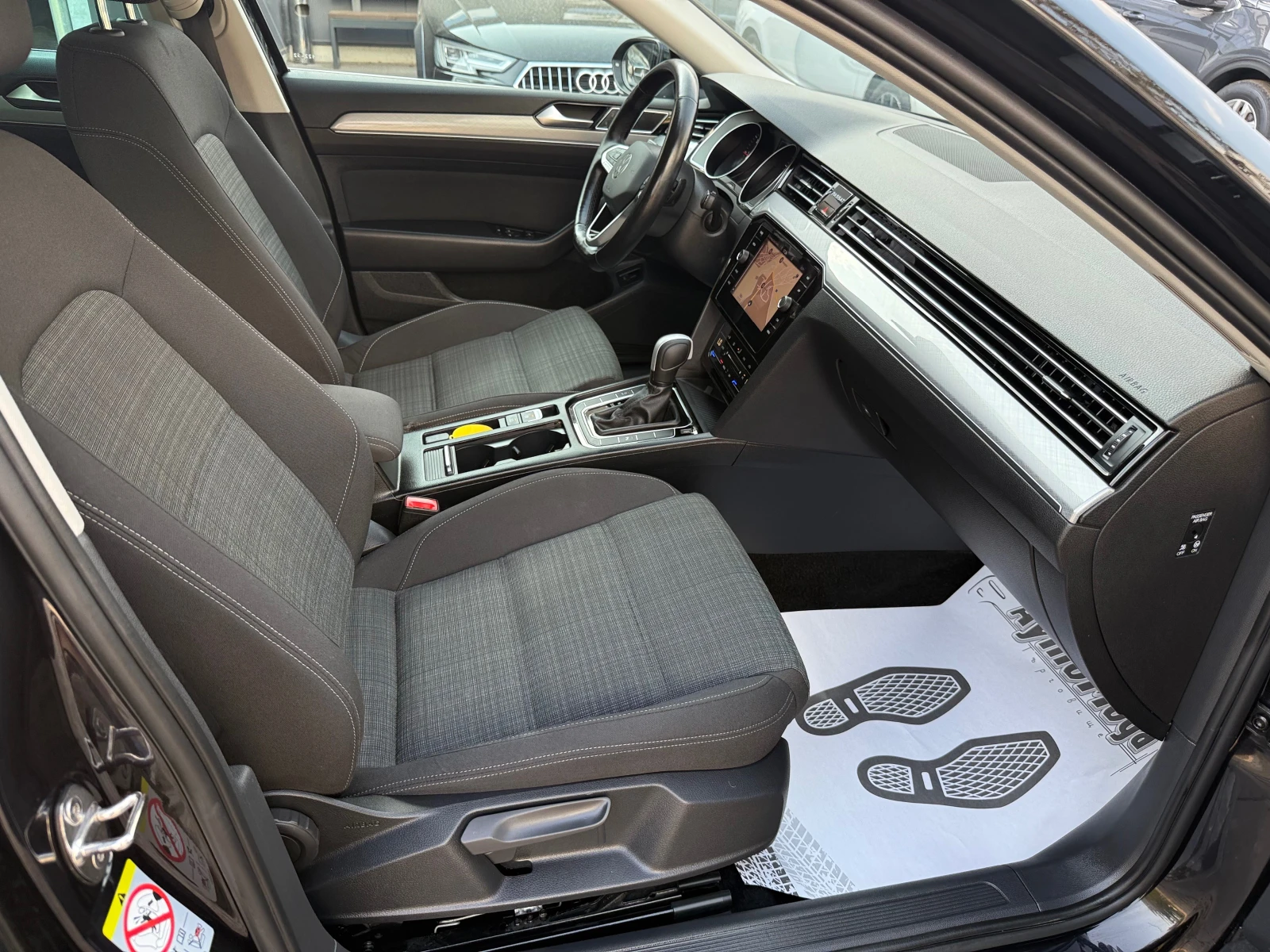 VW Passat 2.0 AVTOMAT LED KAMERA - изображение 8