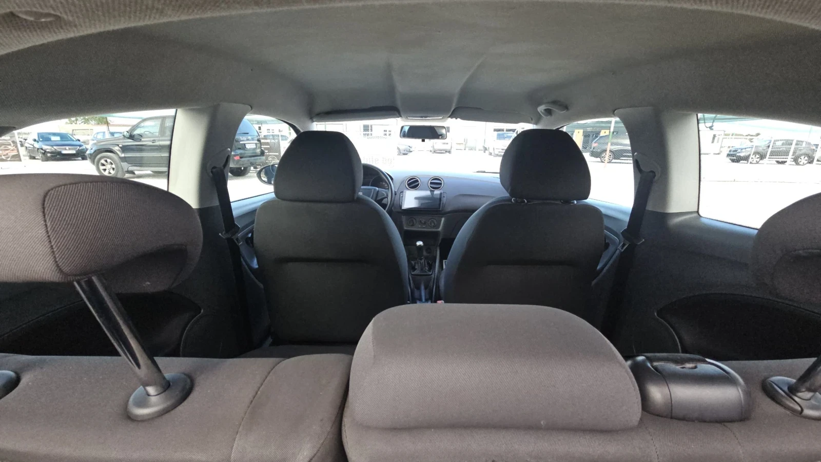 Seat Ibiza 1.6TDI.90кс.2011г.Отличен | Mobile.bg — изображение 12