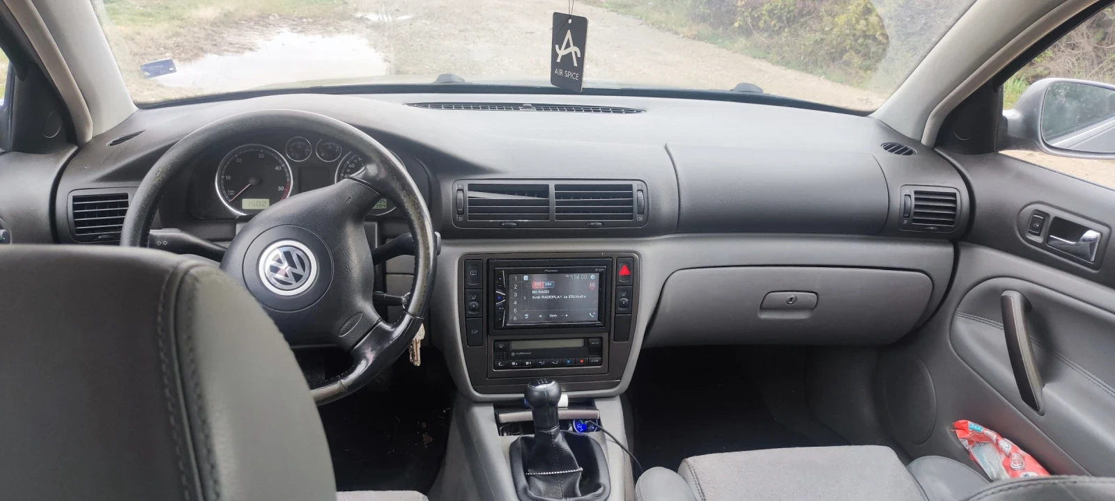 VW Passat | Mobile.bg   5