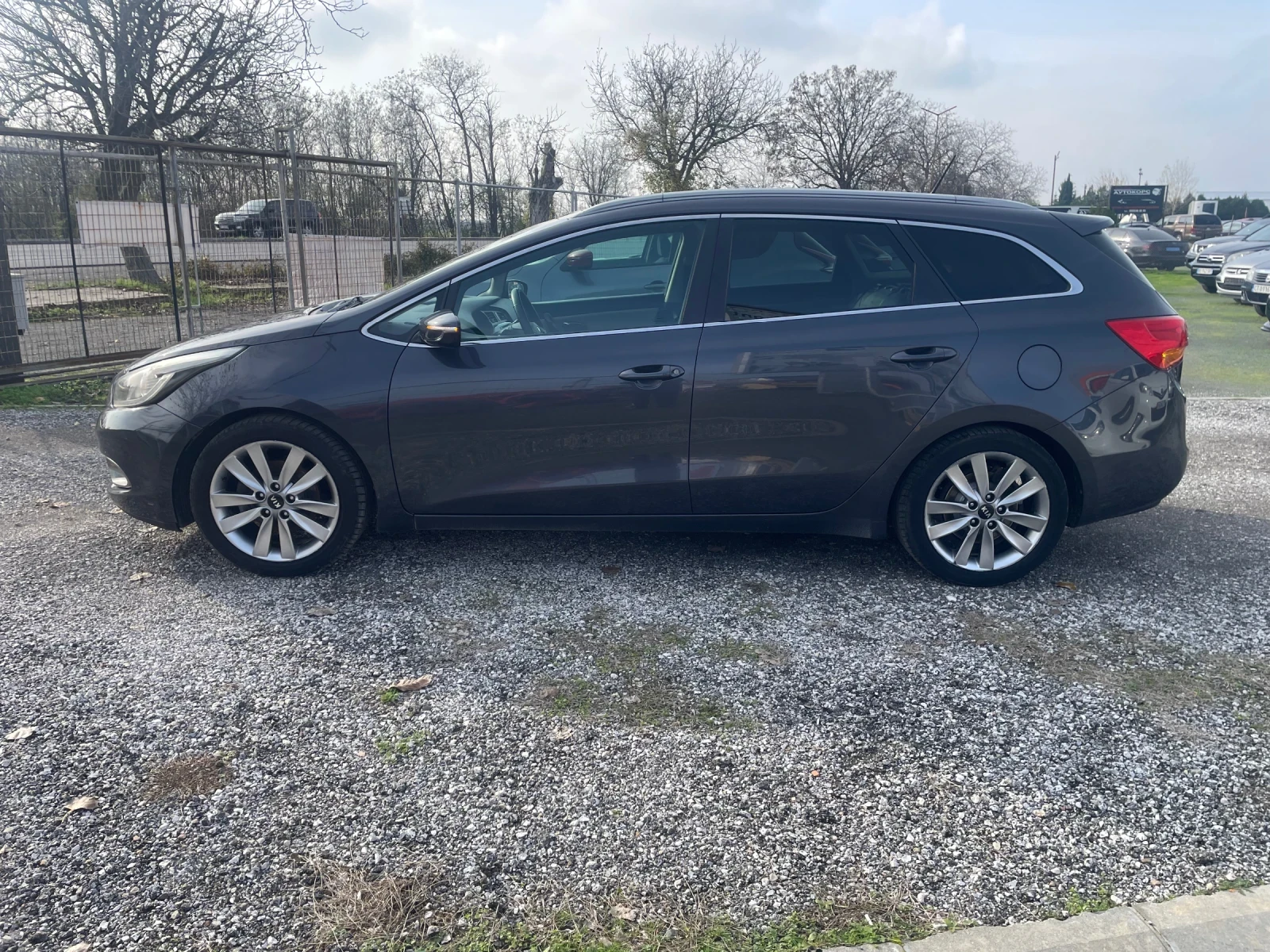 Kia Ceed 1.6 GT-LINE - изображение 4