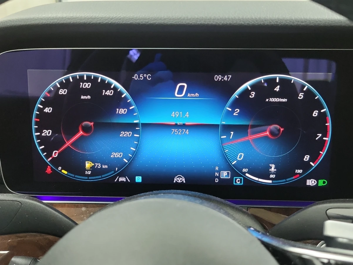 Mercedes-Benz E 350 2022 Mercedes-Benz E 350 - изображение 10