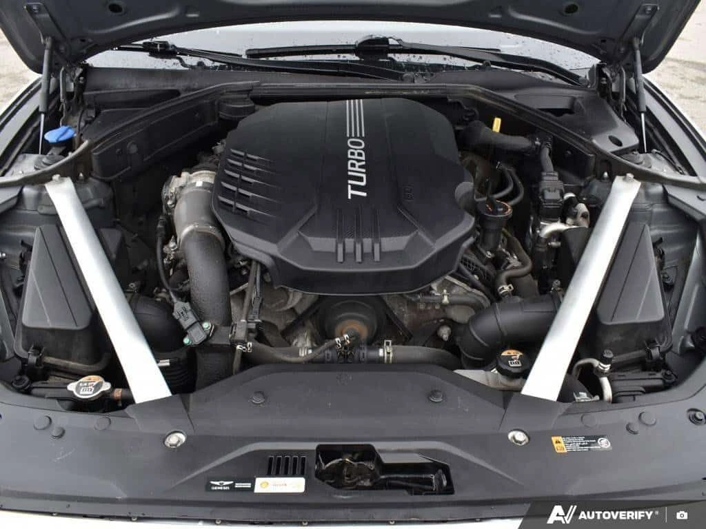 Genesis G70 * 3.3T | Leather | Nav | Turbocharged | * CARFAX *, снимка 12 - Автомобили и джипове - 53847539