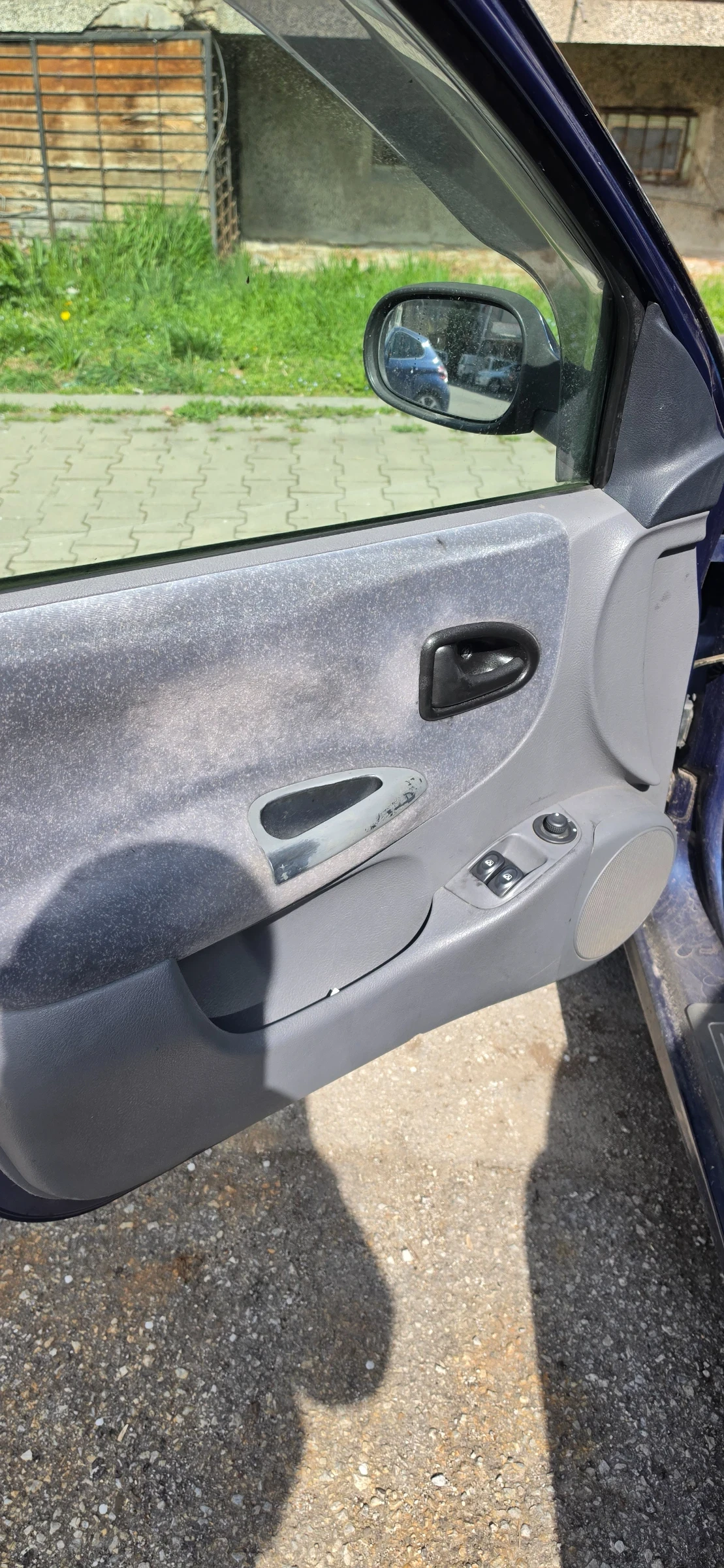 Renault Megane 1.6  109коня, снимка 7 - Автомобили и джипове - 53982989