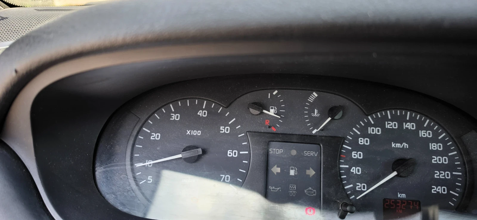 Renault Megane 1.6  109коня, снимка 13 - Автомобили и джипове - 53982989