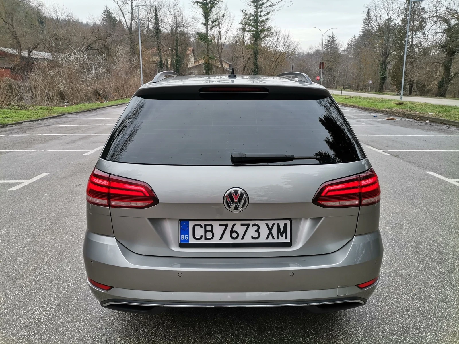 VW Golf 1.6TDI/116кс./DSG7ск./Подгрев/Теглич, снимка 6 - Автомобили и джипове - 54152439