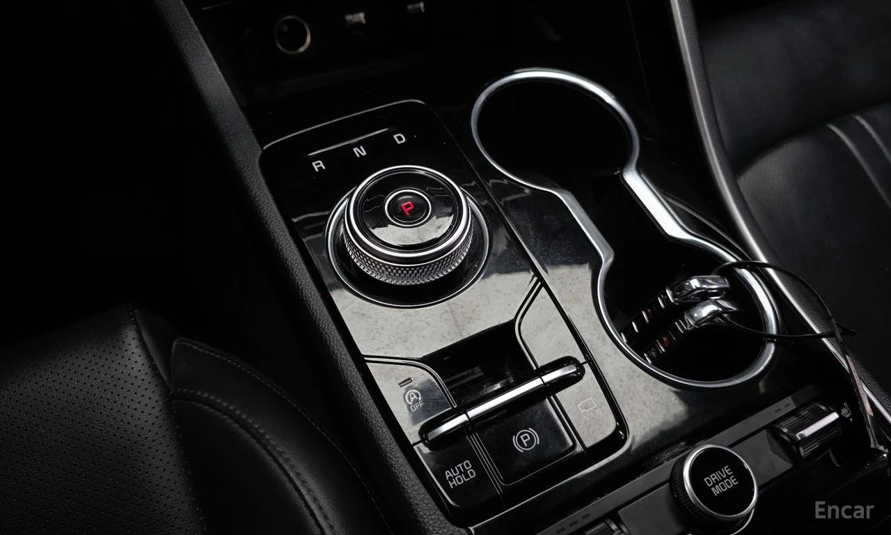 Kia K5 Trendy 2.0, снимка 9 - Автомобили и джипове - 54165481