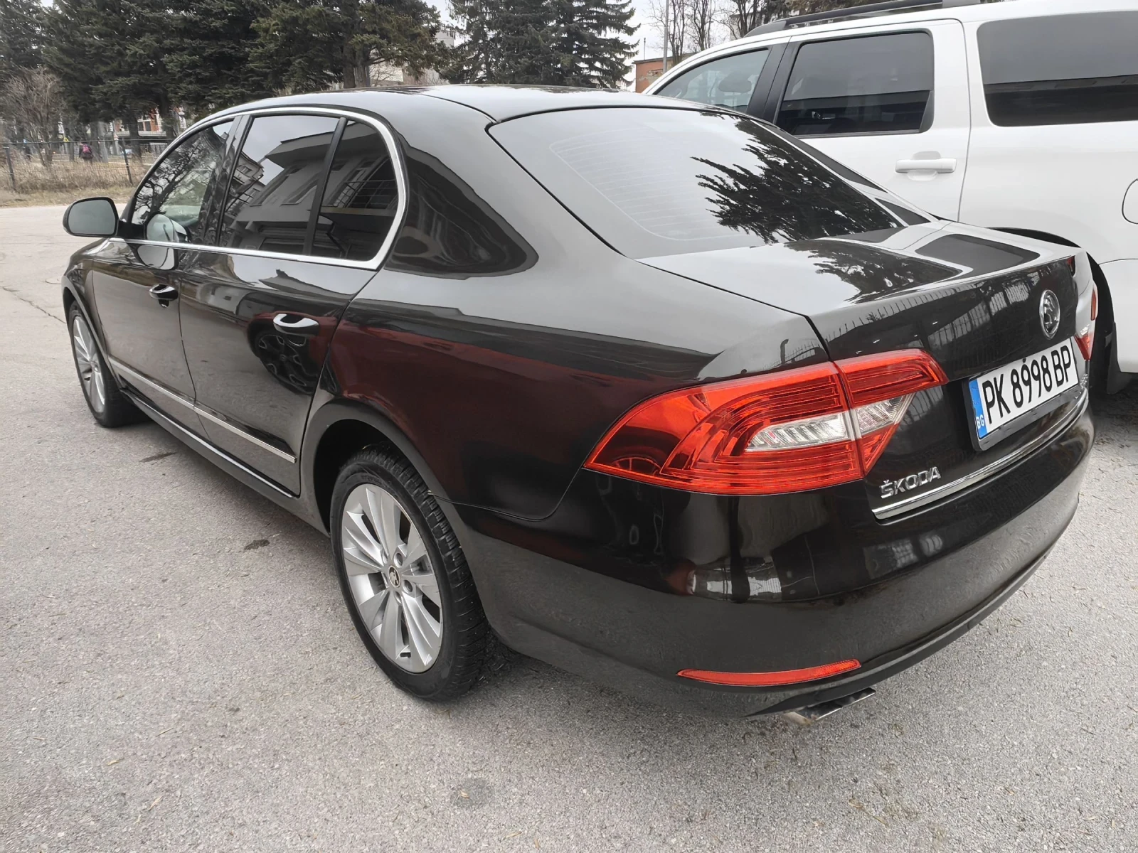 Skoda Superb 4x4, снимка 7 - Автомобили и джипове - 54279354