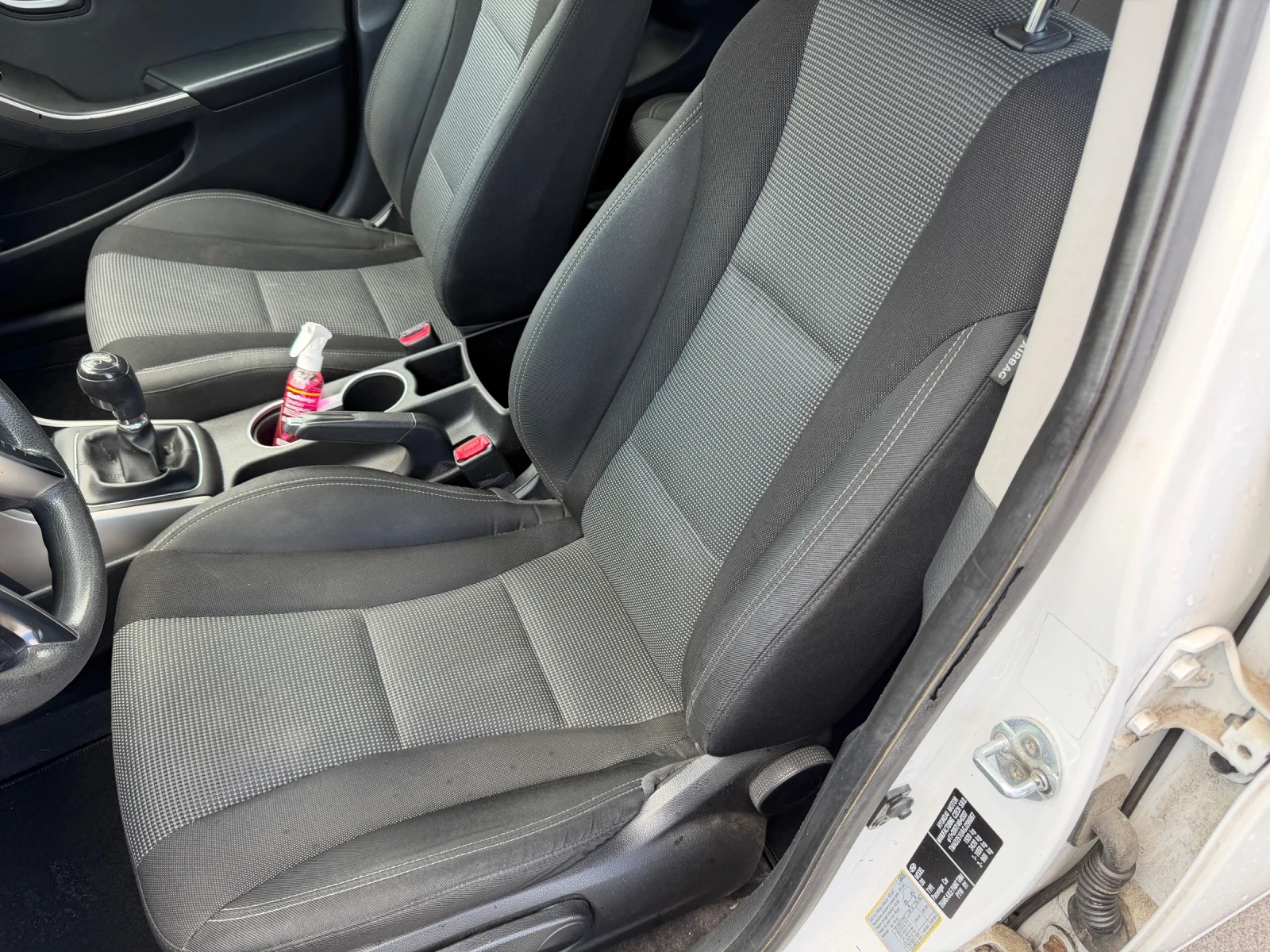 Hyundai I30 1, 6 CDTi, снимка 10 - Автомобили и джипове - 54331443