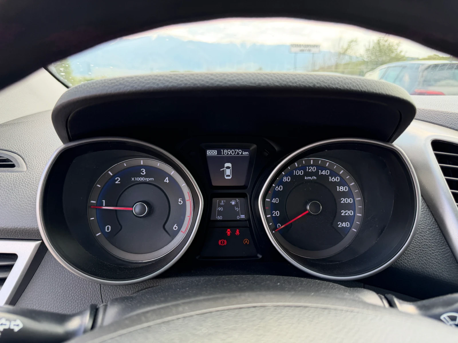 Hyundai I30 1, 6 CDTi, снимка 12 - Автомобили и джипове - 54331443