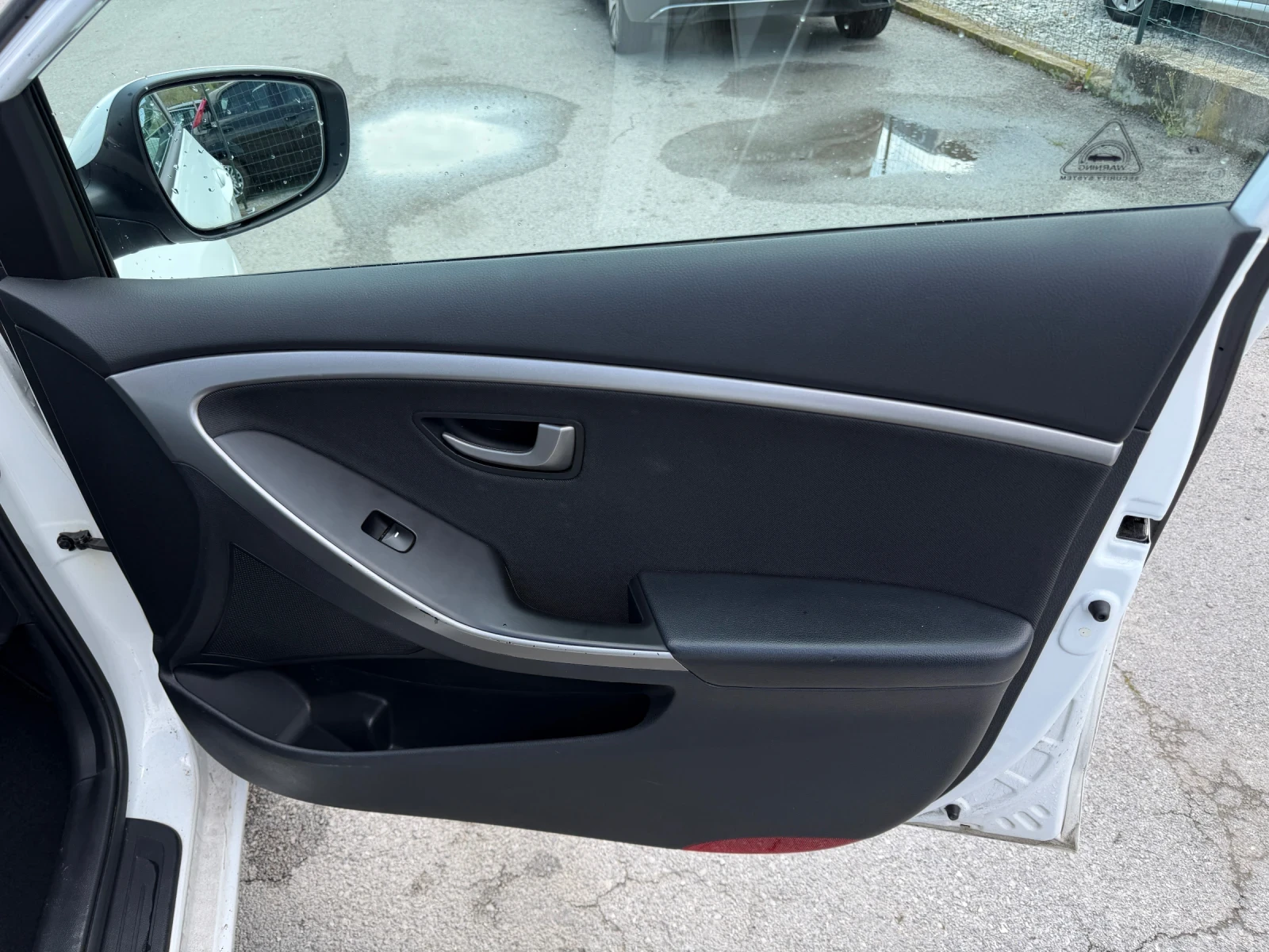 Hyundai I30 1, 6 CDTi, снимка 7 - Автомобили и джипове - 54331443