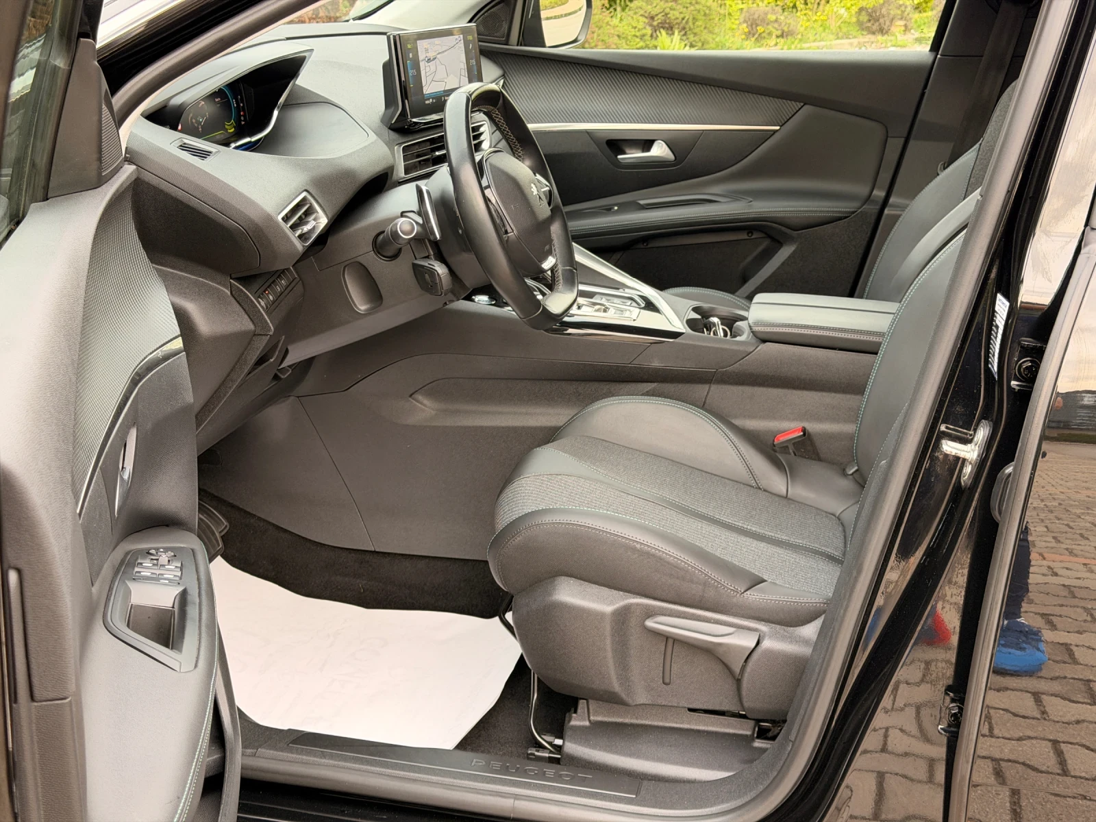 Peugeot 3008 1.6///PLUG-IN HYBRID///ALLURE///���������///������ | Mobile.bg � ����������� 9