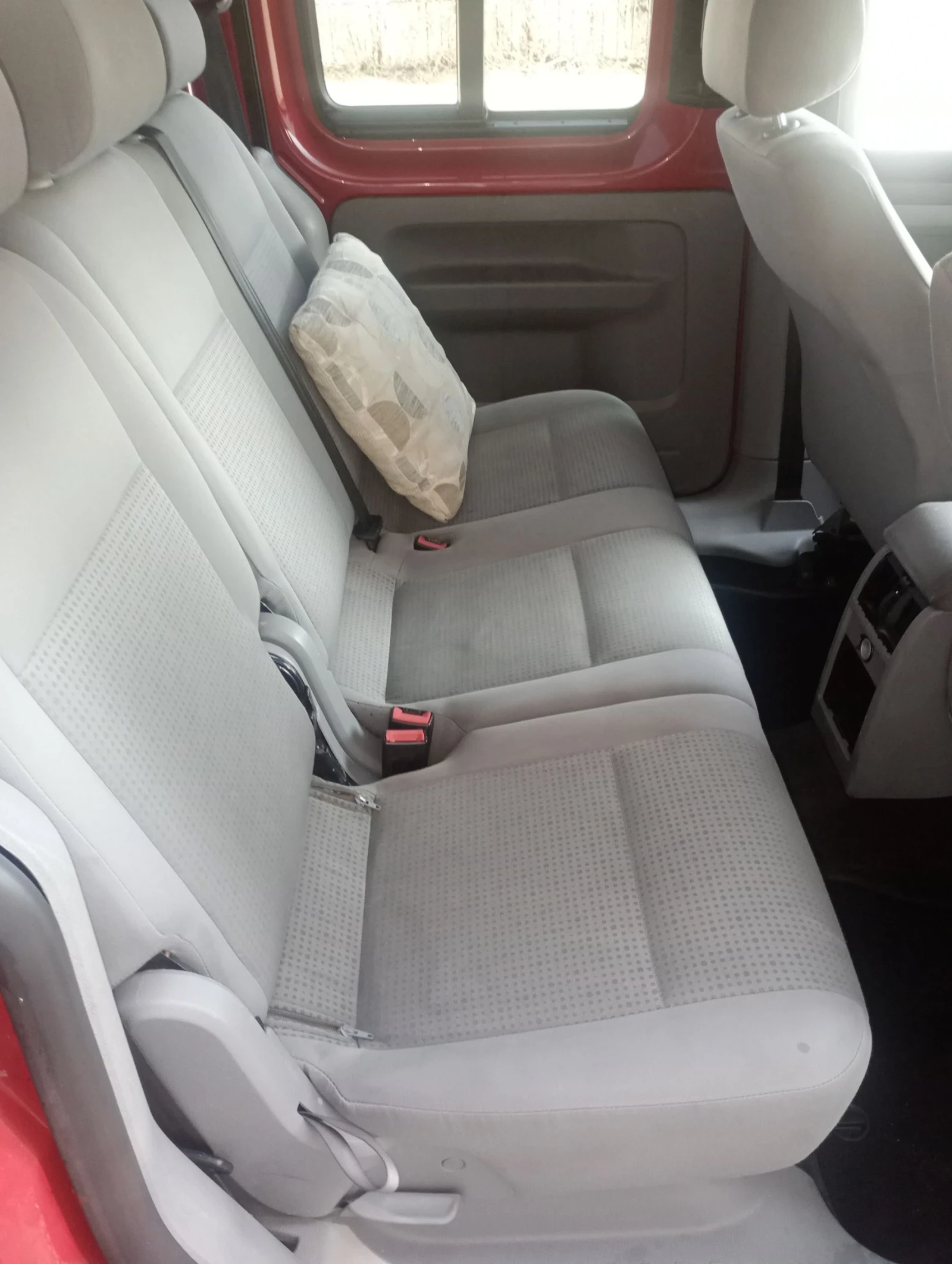 VW Caddy 2, 0 ecofuel , снимка 16 - Автомобили и джипове - 54379145