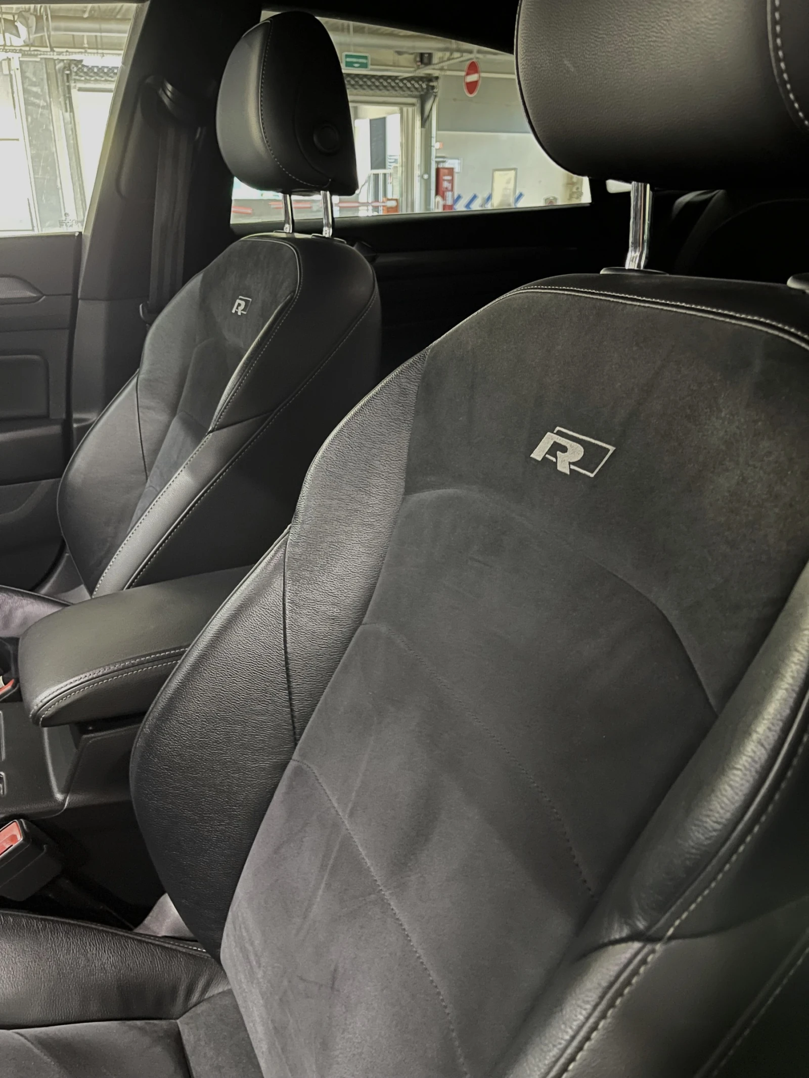 VW Arteon, снимка 7 - Автомобили и джипове - 54679129