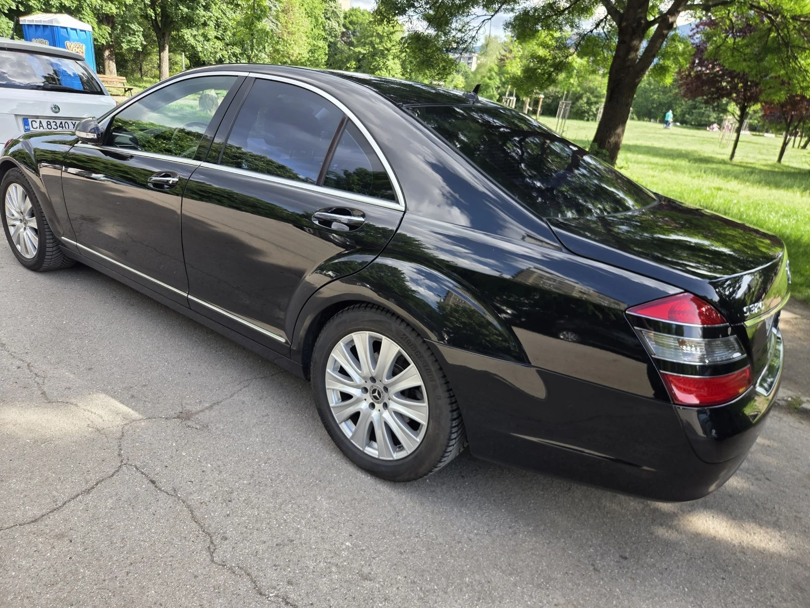 Mercedes-Benz S 320 Distronic, NightVision, Camera, Keyless, Vacum, снимка 7 - Автомобили и джипове - 54679387