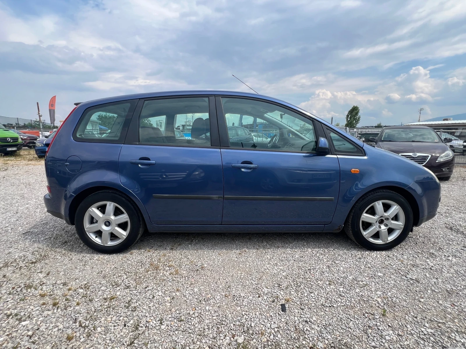 Ford C-max 1.6 16v, снимка 5 - Автомобили и джипове - 55313829