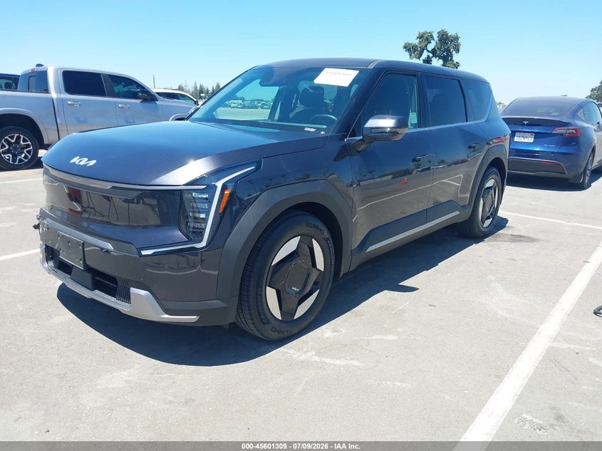 Kia EV9 Light Long Range