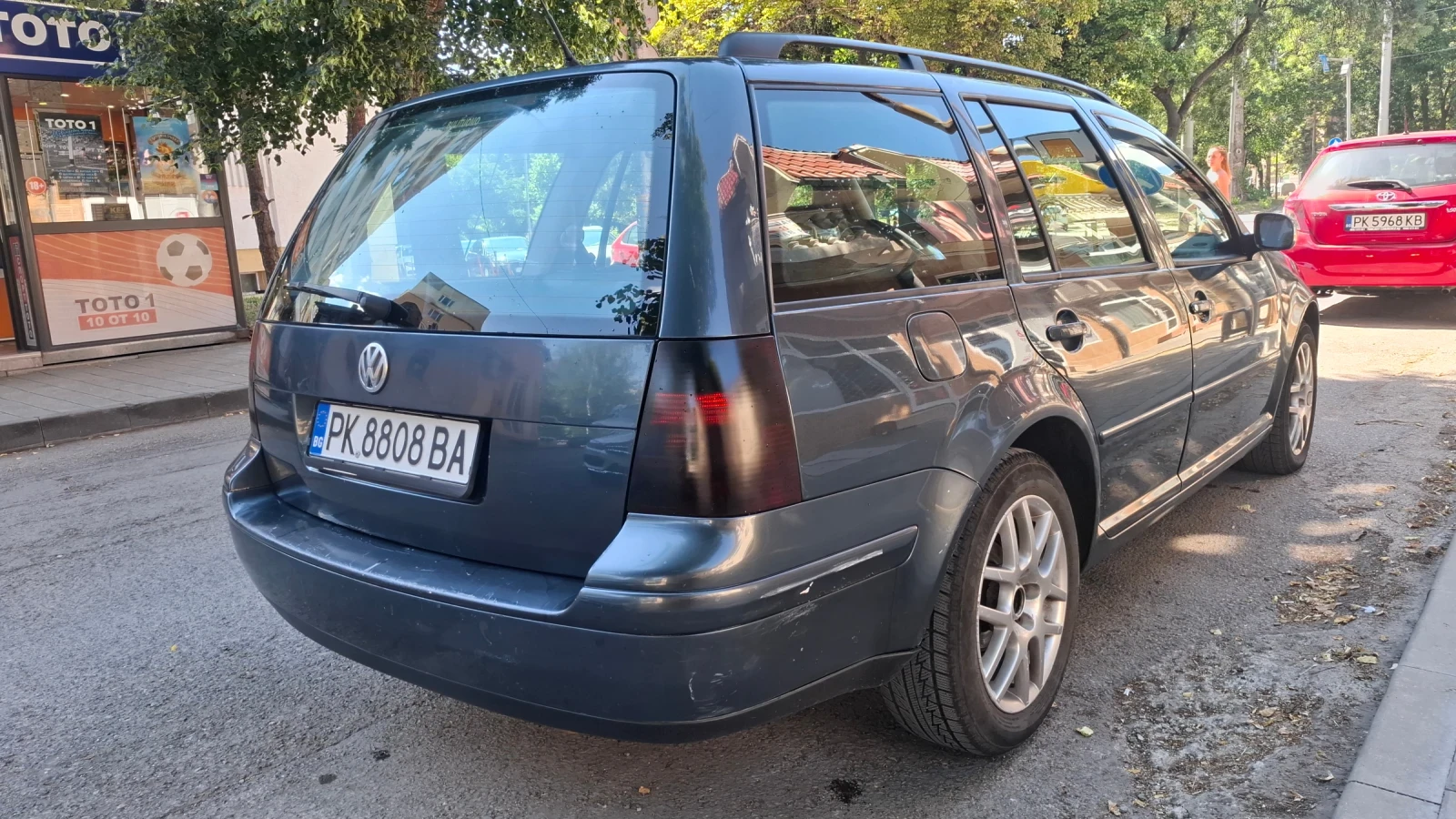 VW Bora 1.9tdi, снимка 4 - Автомобили и джипове - 55612892