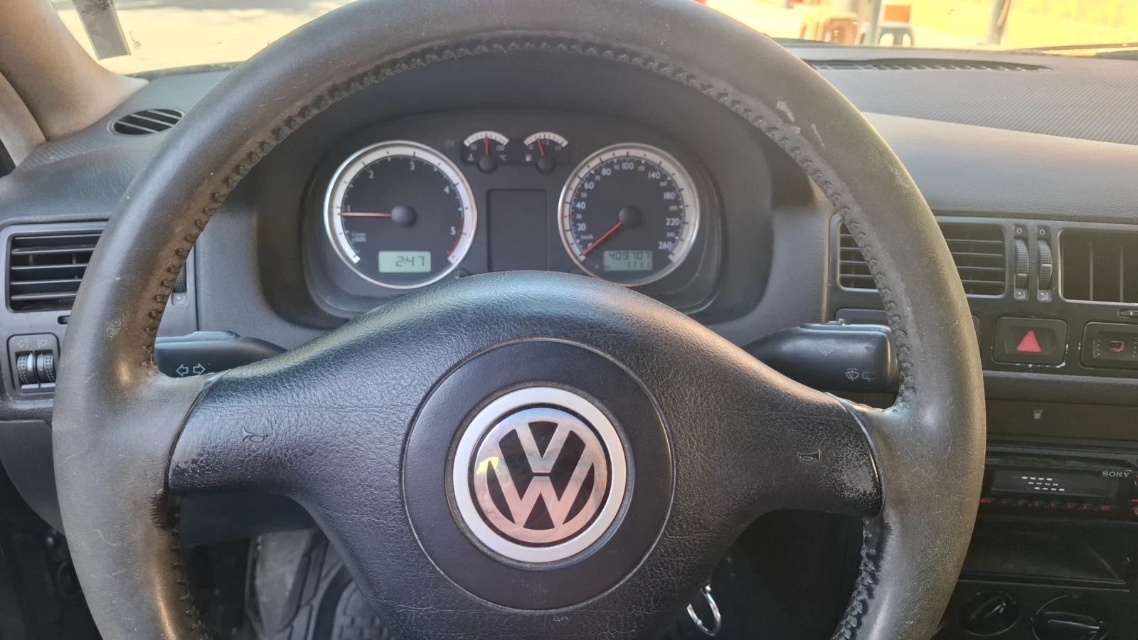 VW Bora 1.9tdi, снимка 8 - Автомобили и джипове - 55612892