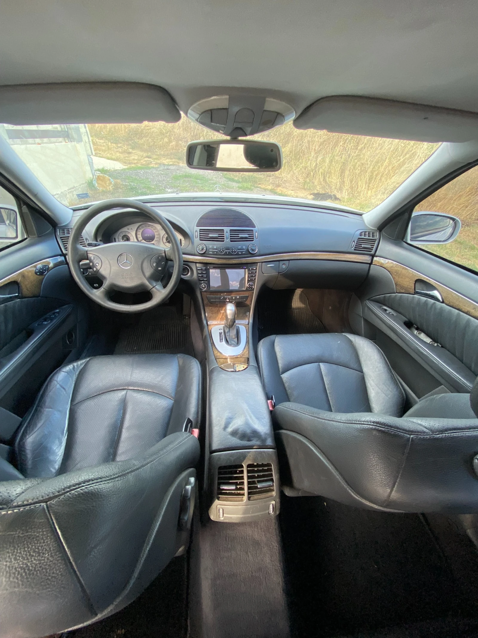 Mercedes-Benz E 270 CDI, снимка 11 - Автомобили и джипове - 55848211