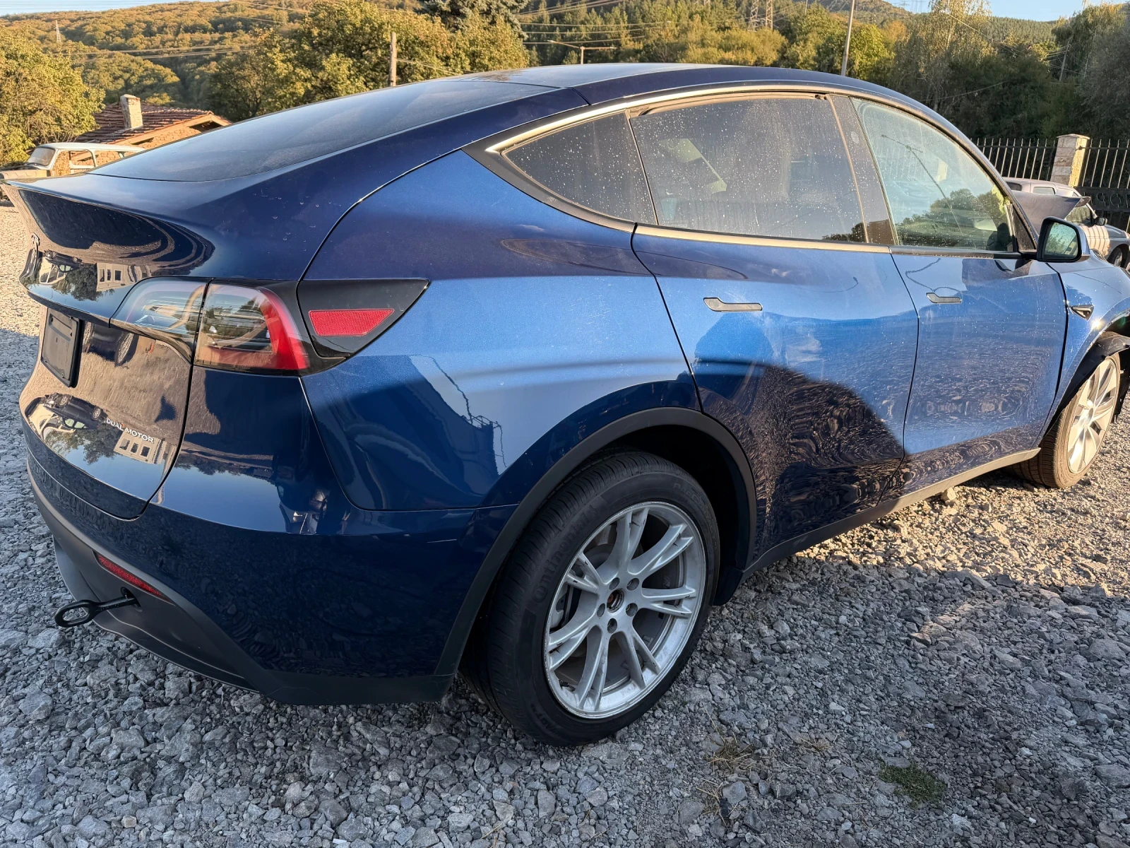 Tesla Model Y, снимка 4 - Автомобили и джипове - 56215021
