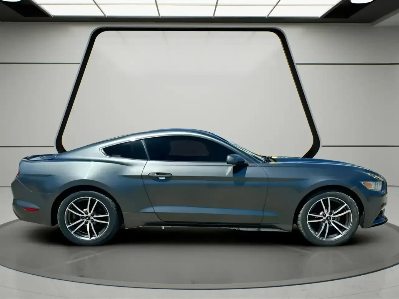 Ford Mustang РЪЧКА/2.3 EcoBoost/Keyless/КРАЙНА ЦЕНА, снимка 4 - Автомобили и джипове - 56313729