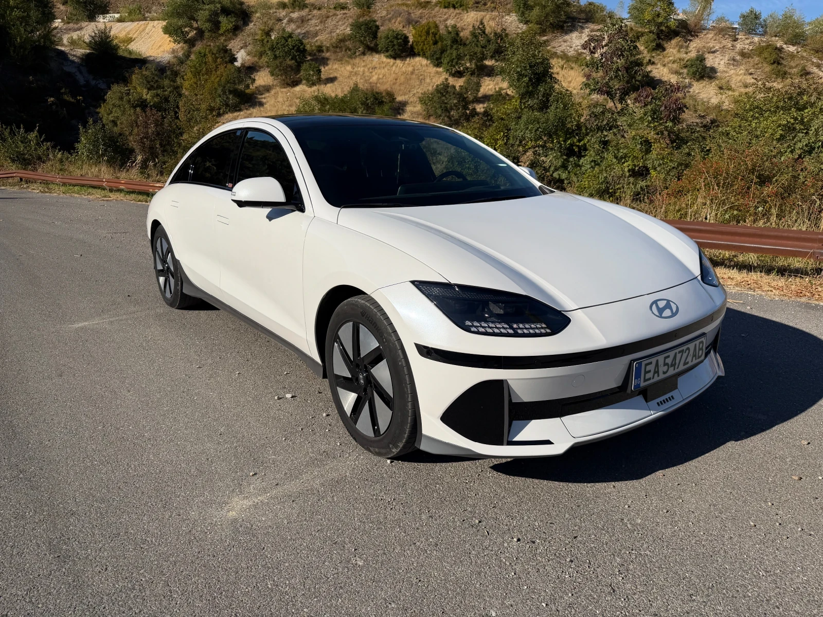 Hyundai Ioniq 6 AWD.77.4KWh