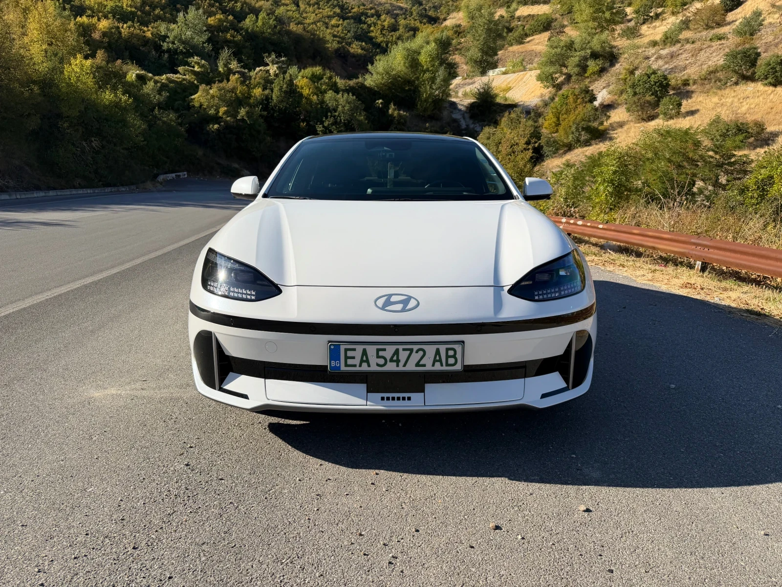 Hyundai Ioniq 6 AWD.77.4KWh, снимка 2 - Автомобили и джипове - 56338493