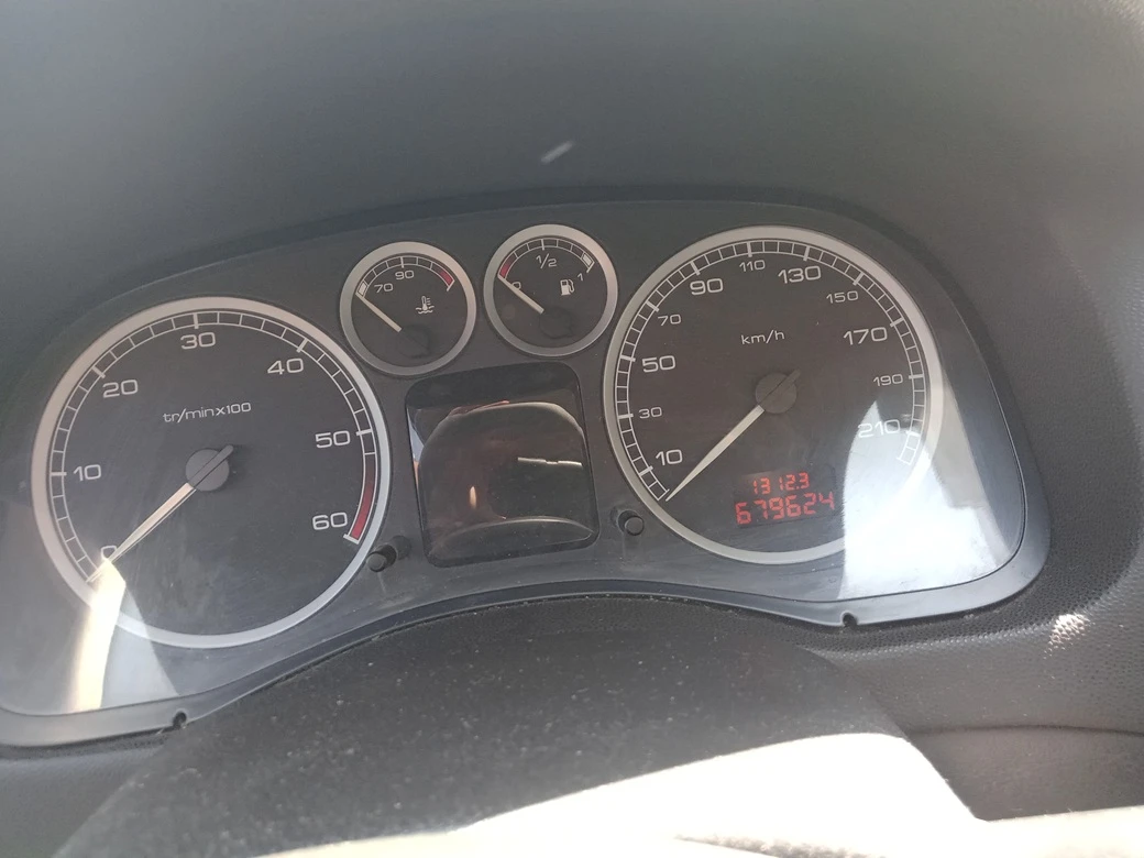 Peugeot 307, снимка 2 - Автомобили и джипове - 56374895