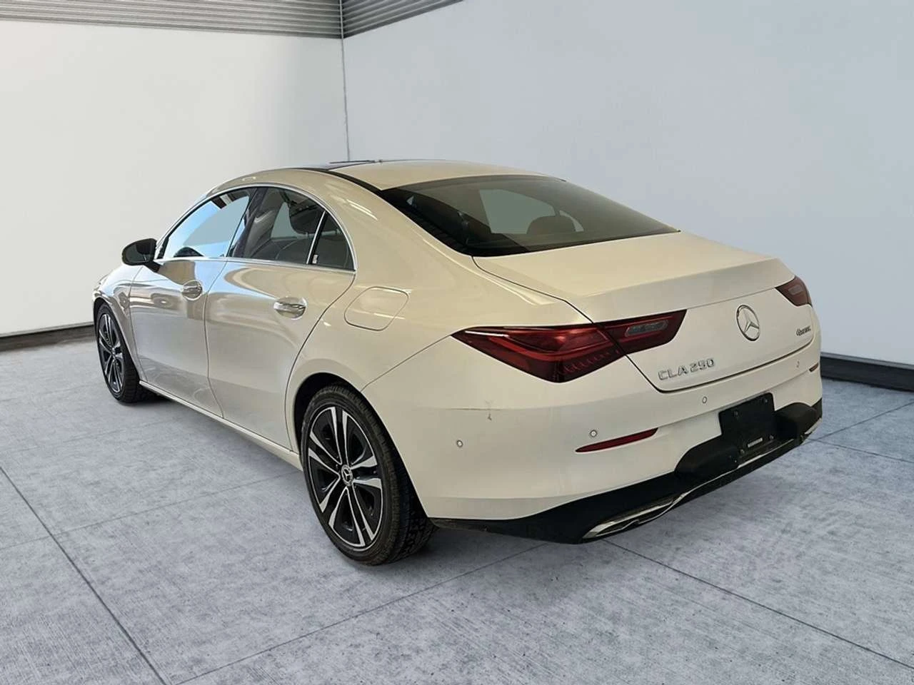 Mercedes-Benz CLA 250 TOIT PANO / CRUISE ADAPT / BANCS MEMOIRES CHAUFF | Mobile.bg � ����������� 6