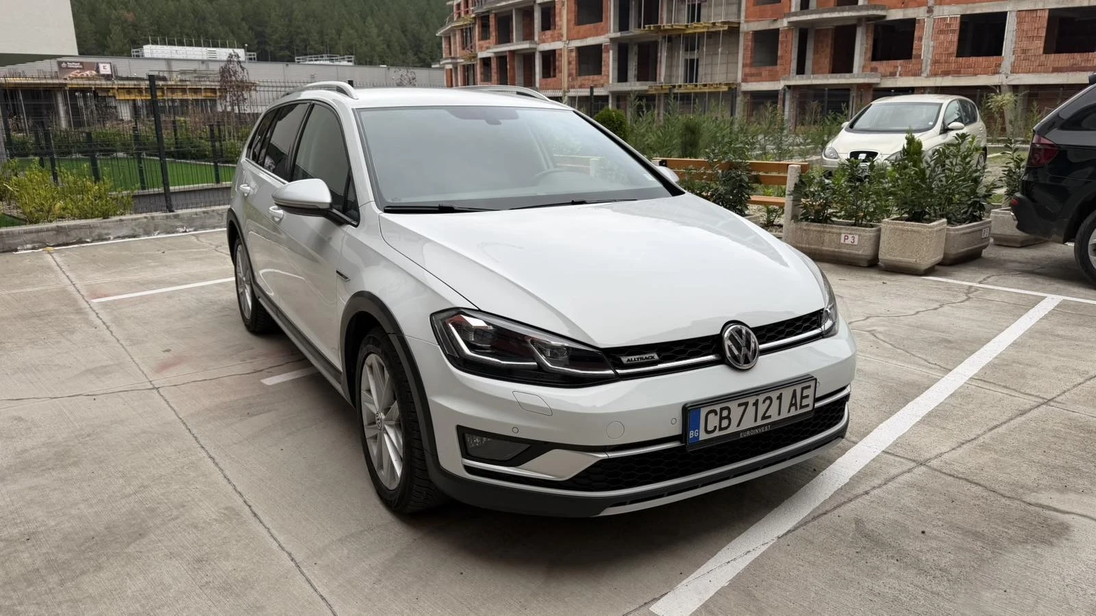 VW Golf 7.5 Alltrack 4X4 DSG, снимка 3 - Автомобили и джипове - 56660161