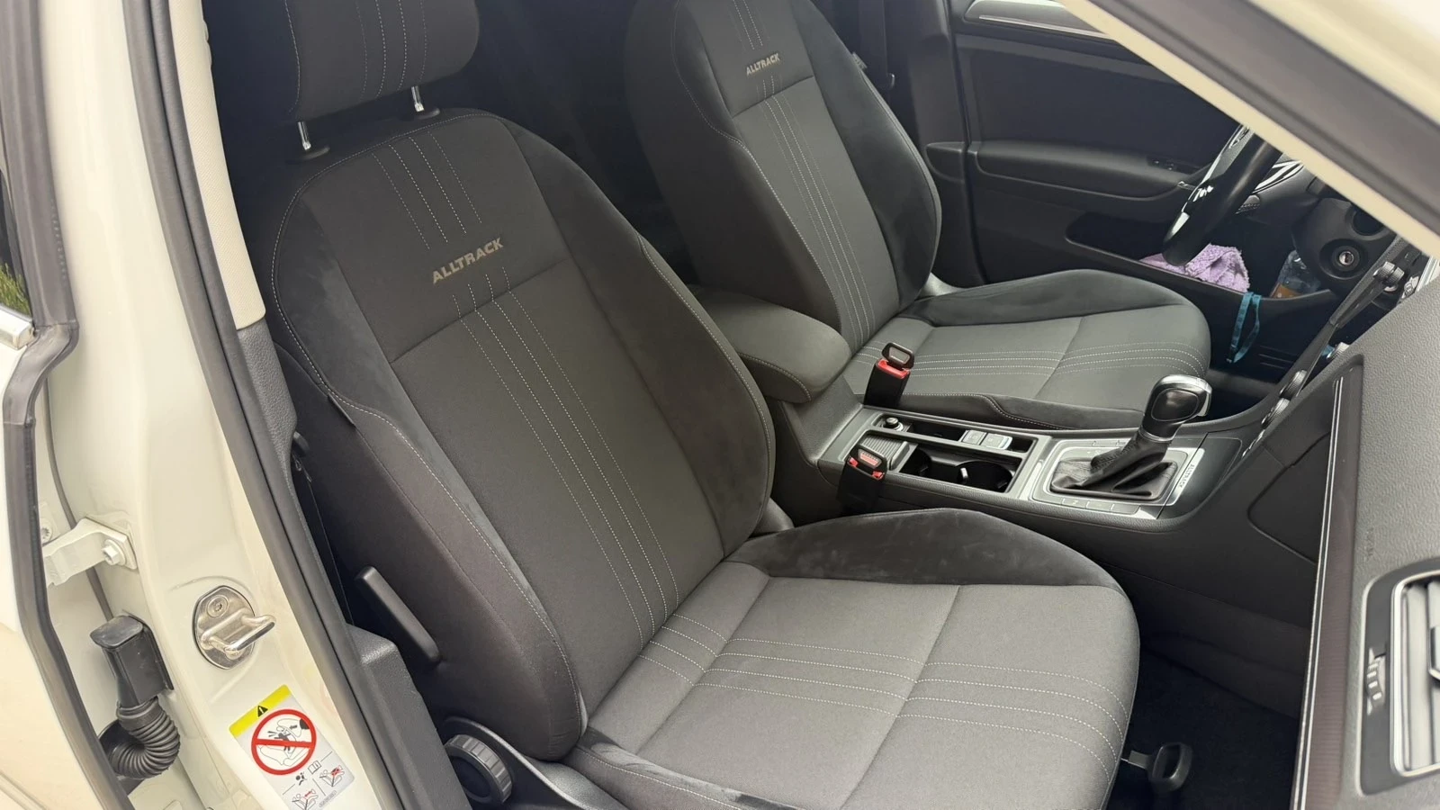 VW Golf 7.5 Alltrack 4X4 DSG, снимка 13 - Автомобили и джипове - 56660161