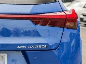 Lexus UX 250h  AWD, снимка 8
