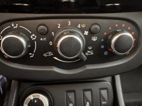 Dacia Duster 1.2 TCe 4WD (Prestige), снимка 12