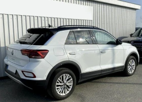 VW T-Roc 1.5 TSI DSG Navi LED Camera | Mobile.bg    2