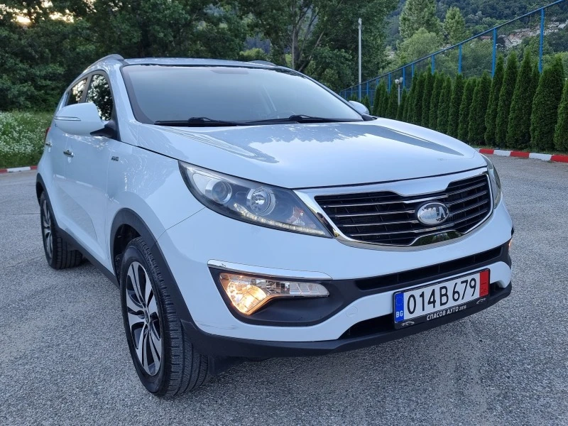 Kia Sportage 2.0 Crdi 4x4/6skorosti/Facelift, снимка 9 - Автомобили и джипове - 46232571