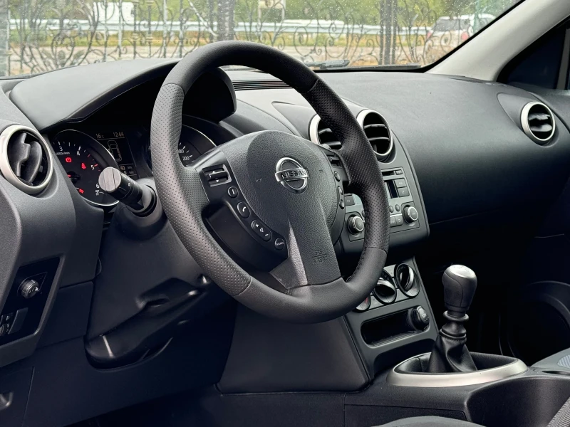 Nissan Qashqai 1.5DCI ИТАЛИЯ, снимка 7 - Автомобили и джипове - 47240472