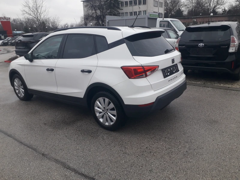 Seat Arona 1.0TGI, снимка 4 - Автомобили и джипове - 48494108