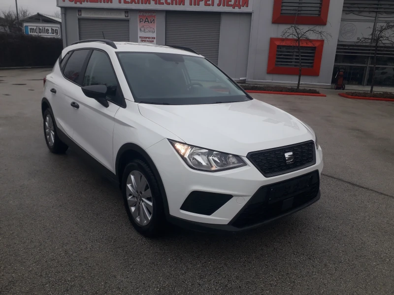 Seat Arona 1.0TGI, снимка 8 - Автомобили и джипове - 48494108