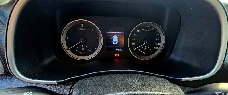 Hyundai Tucson  1.6  топ , снимка 12 - Автомобили и джипове - 51384034