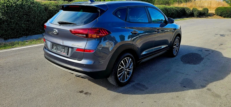 Hyundai Tucson  1.6  топ , снимка 4 - Автомобили и джипове - 51384034